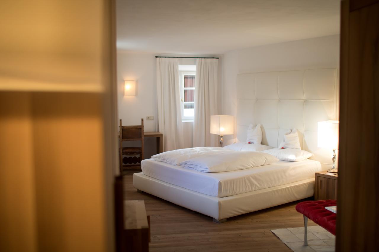Romantik Hotel Turm Фие Экстерьер фото