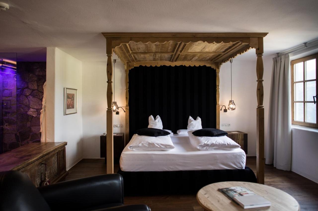Romantik Hotel Turm Фие Экстерьер фото