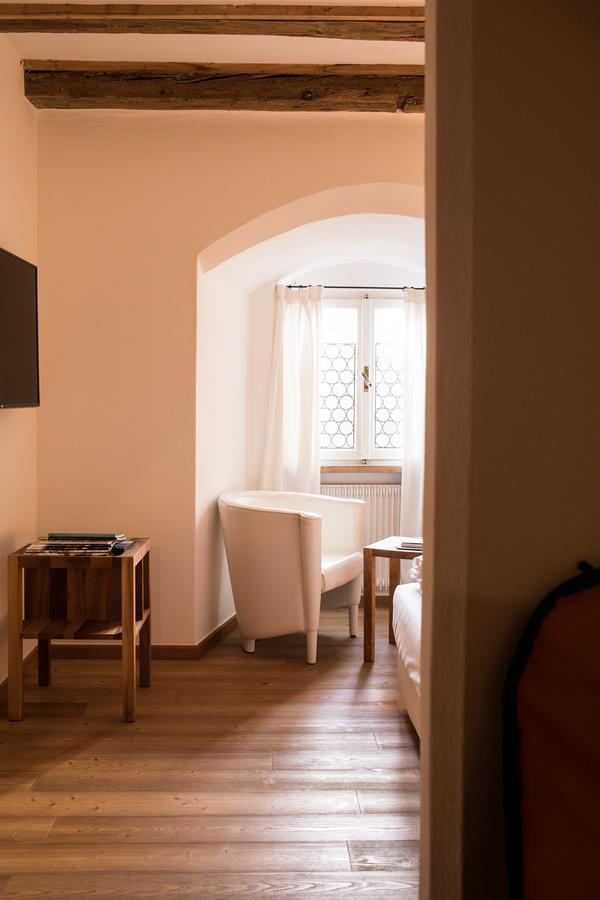 Romantik Hotel Turm Фие Экстерьер фото